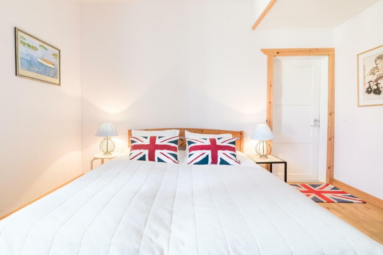 Boutique Hotel Tavis, Check In Olavinkatu 8 사본린나 외부 사진