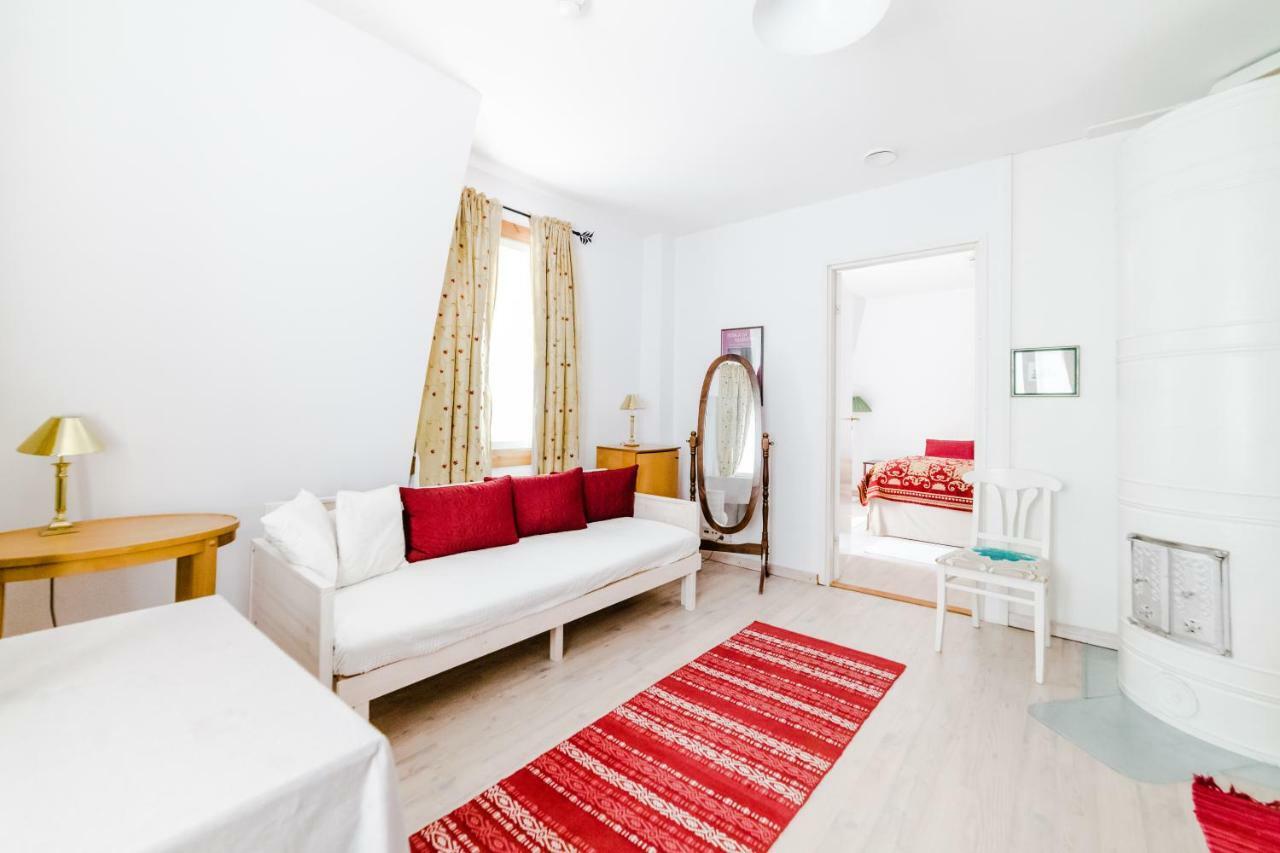 Boutique Hotel Tavis, Check In Olavinkatu 8 사본린나 외부 사진
